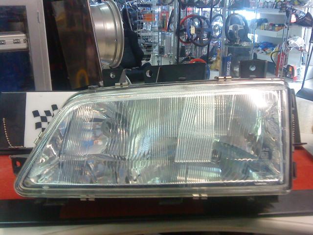 *FARO PEUGEOT 405 GRI, SRI, MI 16, H-4+H-1 IZ. 61195 VALEO